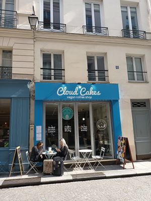  at Cloud Cakes - Mandar in Paris