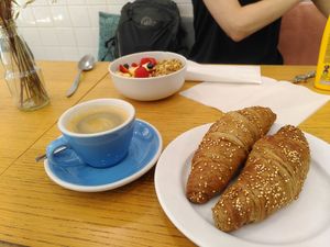  at Cloud Cakes - Mandar in Paris