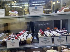 Cakes   at Cloud Cakes - Mandar in Paris