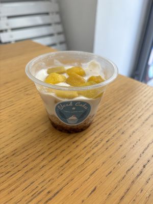 mango yogurt thing   at Cloud Cakes - Mandar in Paris
