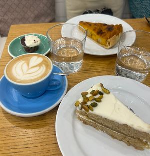   at Cloud Cakes - Mandar in Paris