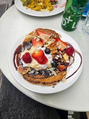  at Cloud Cakes - Mandar in Paris