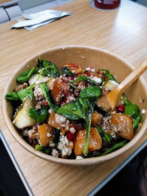 Cloud salad at Cloud Cakes - Mandar in Paris