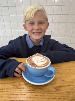 Dairy free hot chocolate (oatmilk)  at Cloud Cakes - Mandar in Paris
