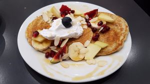 Pancakes at Cloud Cakes - Mandar in Paris