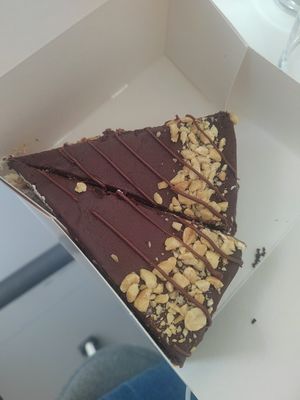  at Cloud Cakes - Mandar in Paris