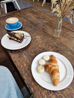  at Cloud Cakes - Mandar in Paris