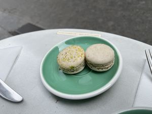   at Cloud Cakes - Mandar in Paris