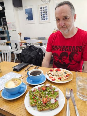 Yum! at Cloud Cakes - Mandar in Paris