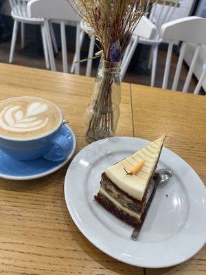   at Cloud Cakes - Mandar in Paris