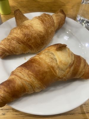 Croissant x2  at Cloud Cakes - Mandar in Paris