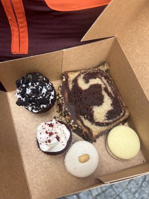 Verschiedes   at Cloud Cakes - Mandar in Paris