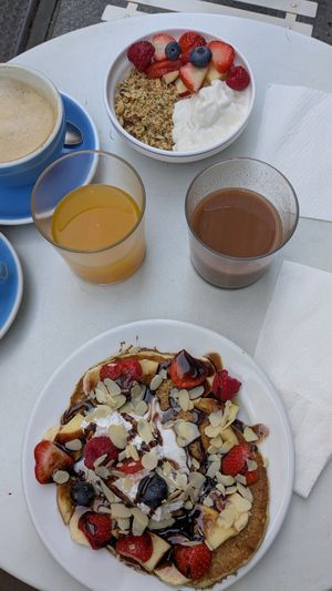  at Cloud Cakes - Mandar in Paris