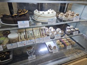 at Cloud Cakes - Mandar in Paris