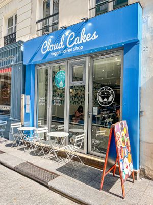  at Cloud Cakes - Mandar in Paris