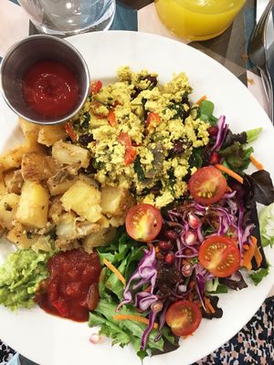 plat principalj at Cloud Cakes - Mandar in Paris