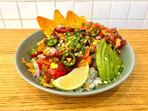 Cloud Bowl chili sin carne at Cloud Cakes - Mandar in Paris