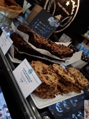 Cookies  at Cloud Cakes - Mandar in Paris