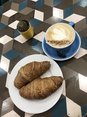 Fresh croissants & a pumpkin latte  at Cloud Cakes - Mandar in Paris