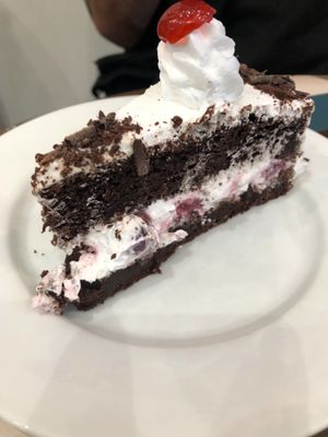 Foret noire at Cloud Cakes - Mandar in Paris