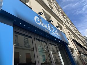 Store front at Cloud Cakes - Mandar in Paris