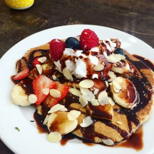Pancakes at Cloud Cakes - Mandar in Paris