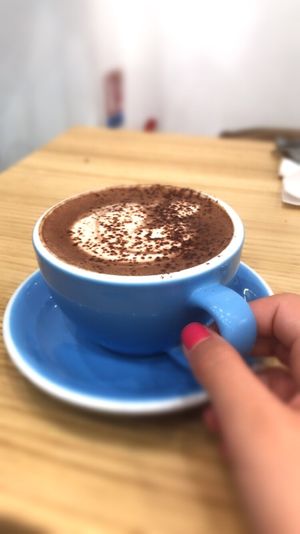 Hot chocolate at Cloud Cakes - Mandar in Paris