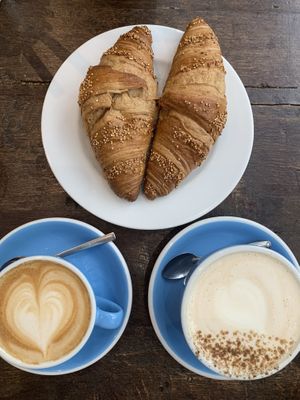Cappuccino, latte and croissants at brunch  at Cloud Cakes - Mandar in Paris