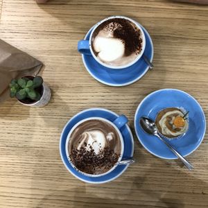 Hor chocolat  at Cloud Cakes - Mandar in Paris