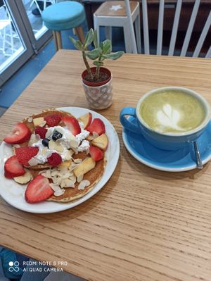 Petit déjeuner avant le voyage ! at Cloud Cakes - Mandar in Paris