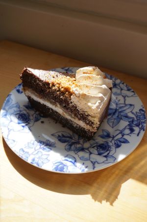 layer cake at Cloud Cakes - Mandar in Paris