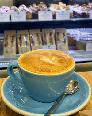 Fav coffee at Cloud Cakes - Mandar in Paris