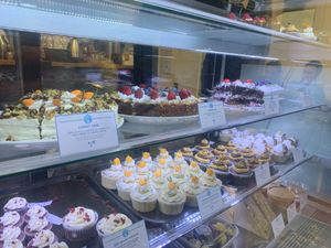 Look at these goodies. at Cloud Cakes - Mandar in Paris