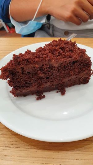 "Brooklyn" chocolate cake at Cloud Cakes - Mandar in Paris