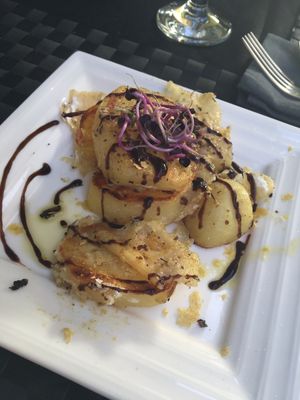 Potatoe and vegan cheese  at True To Life in Orihuela Costa