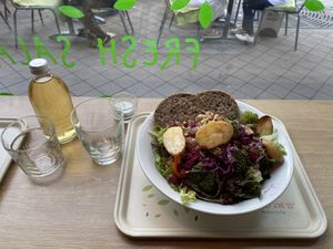 Salad  at Dean & David in Aachen