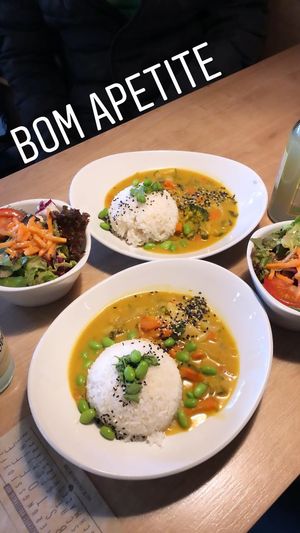 Vegan Thai Curry 😋 at Dean & David in Aachen