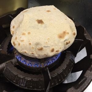 Whole wheat flour chapati  at Doon Shokudo Indoyama in Matsumoto