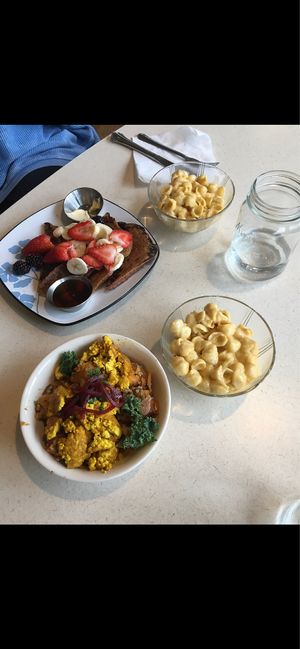 Friday Brunch at The Breakfast Club in Lawrence