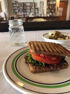 “BLT” with Potatoes at The Breakfast Club in Lawrence