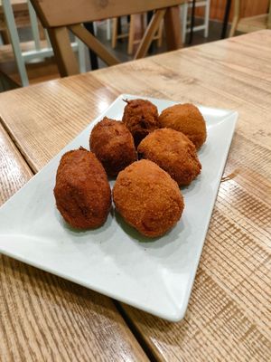  at El Perro Gamberro in Madrid