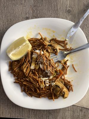 fideguá del menú del día  at El Perro Gamberro in Madrid