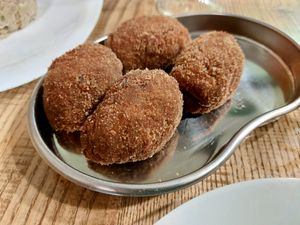  at El Perro Gamberro in Madrid