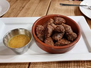  at El Perro Gamberro in Madrid