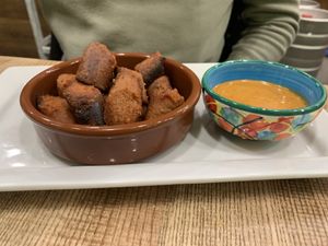 Chorizo share plate at El Perro Gamberro in Madrid