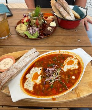 Schakschuka und Streichfähiges Frühstück  at Cafe Glocke in Dresden