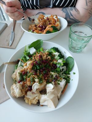 Build you own poke bowl (vegetarian at the back and vegan at the front) at Tokumaru  in Tallinn