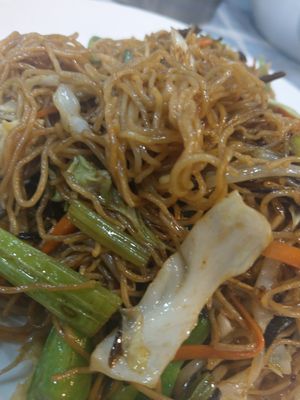Soya sauce stir fry noodles at New Veggies in Kowloon