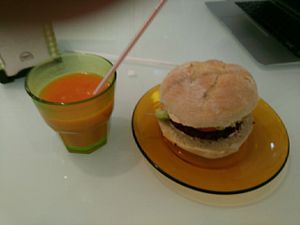 hamburguesas de remolacha at Sweet Paradise in Tenerife