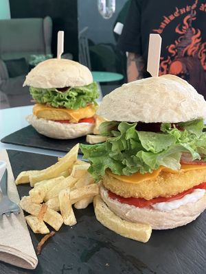 hamburguesas caseras  at Sweet Paradise in Tenerife